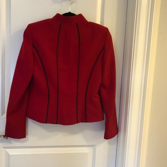 Kasper Women's Red Blazer/Jacket (Size 6) - Like New - Picture 2 of 3